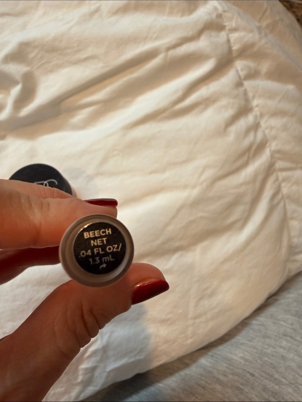 NARS matte Concealer & Hourglass Vanish - Picture 2 of 4